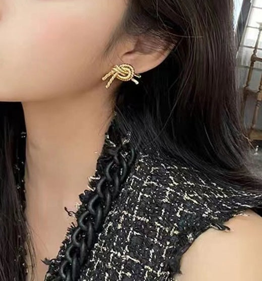 925 Sterling Silver Twisted Knot 18K Gold Plated Earring