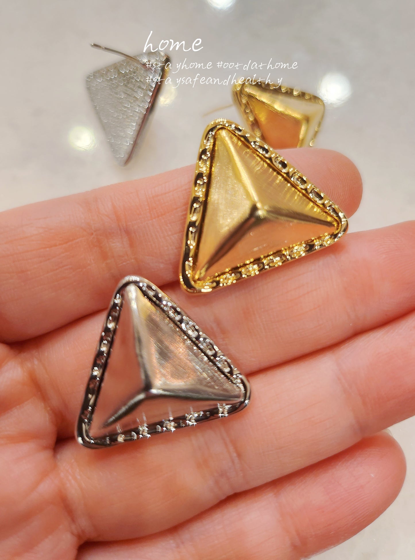 925 Sterling Silver Triangle Earring