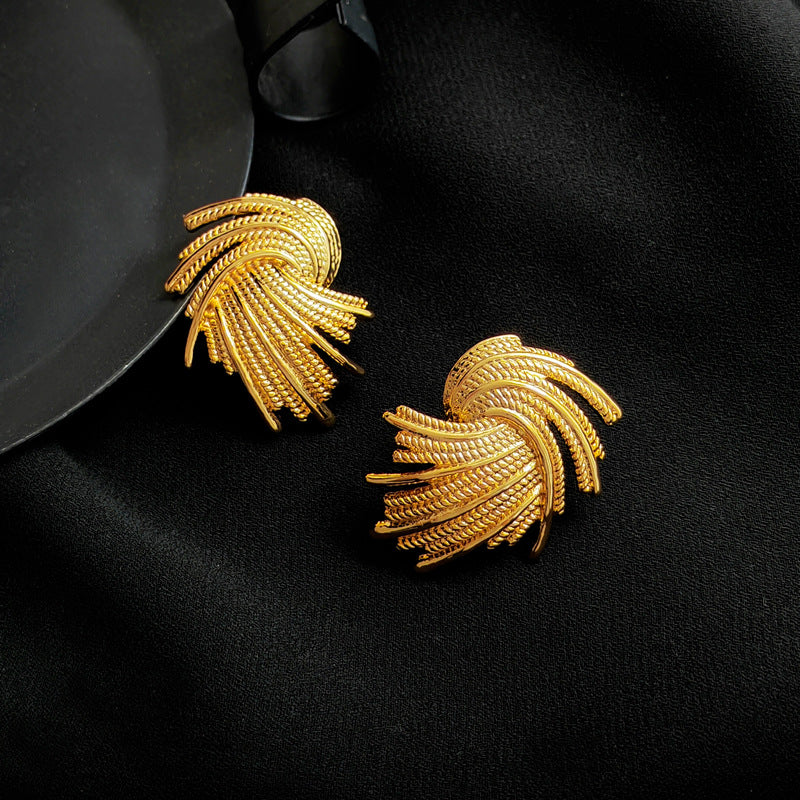 24K Gold Plated Swirl Earring