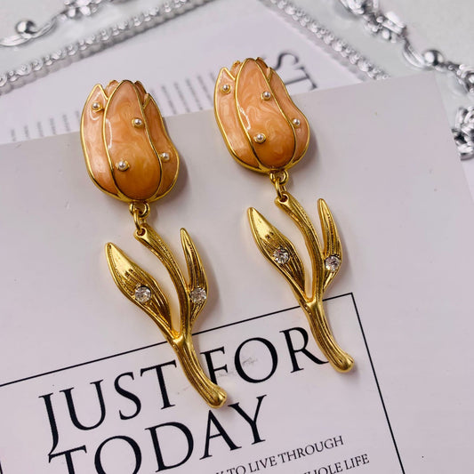 Vintage Enamel Tulip 18K Gold Plated Earring