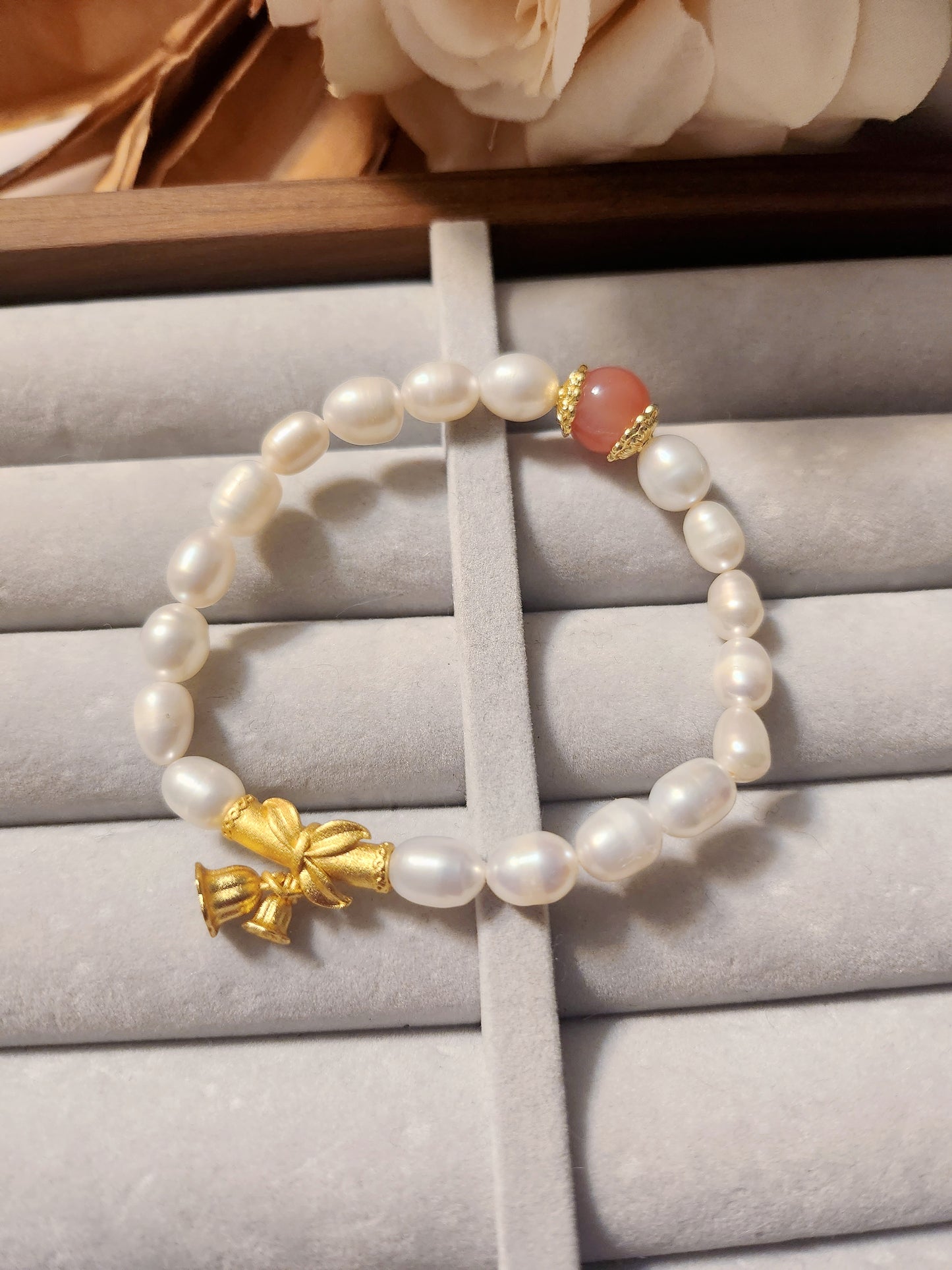 Handmade Crystal Bracelet - Pearl Collection