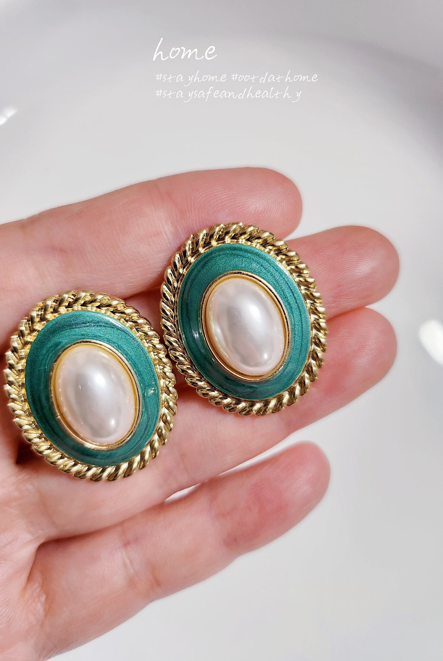 925 Sterling Silver Mrs Green Earring